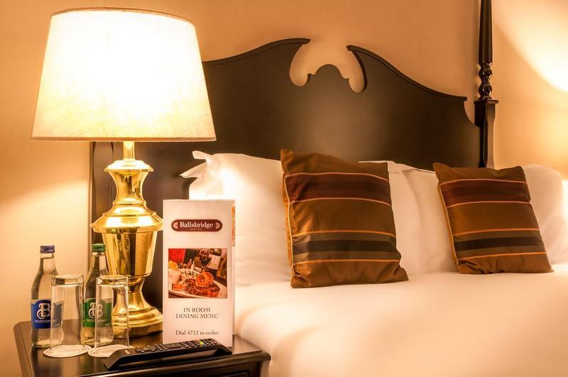 Clyde Court Hotel Dublin Bagian luar foto