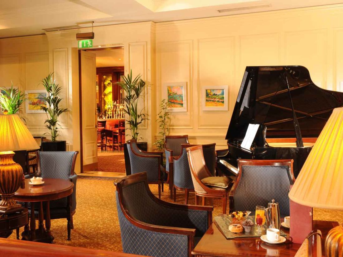 Clyde Court Hotel Dublin Bagian luar foto