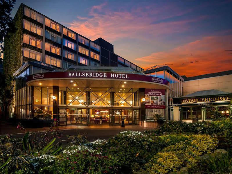 Clyde Court Hotel Dublin Bagian luar foto