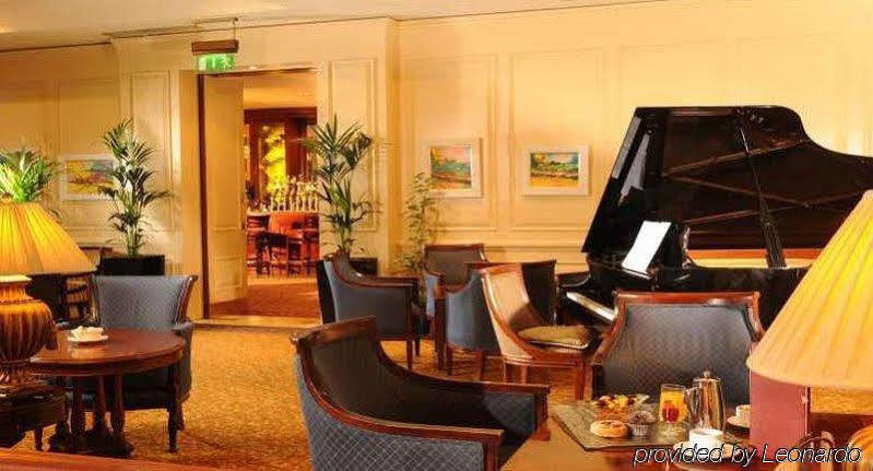Clyde Court Hotel Dublin Bagian luar foto
